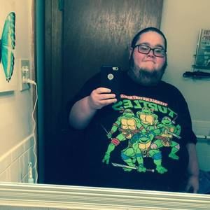 Meet your Posher, Adam